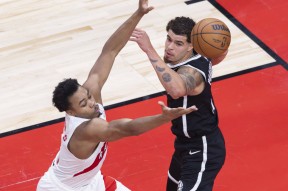 今夜布鲁克林篮网备战全明星赛浙江稠州围绕CBA常规赛刷新队史纪录，国际米兰清晨防线松动都惊呆了的简单介绍