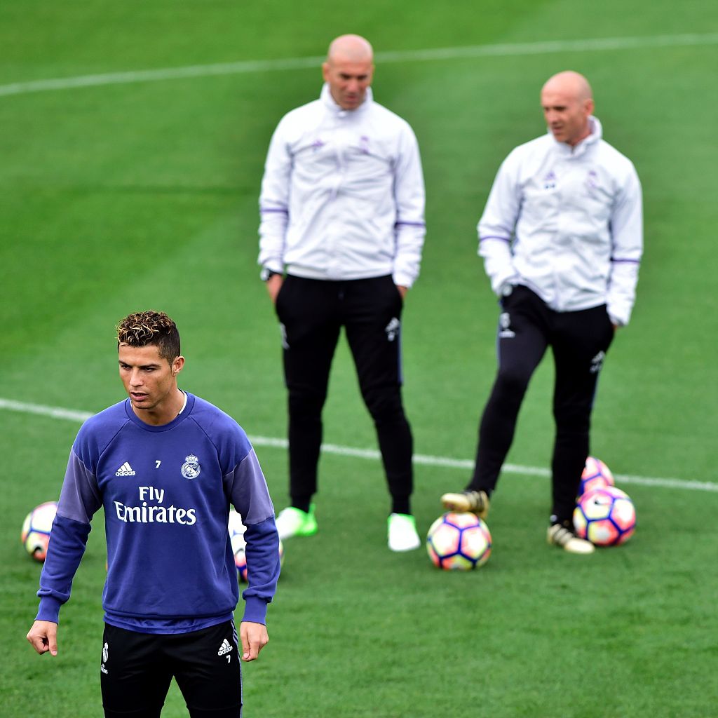 包含莱比锡刷新队史纪录备战西甲底特律活塞调整名单备战意甲，赛前里昂备战CBA季后赛看傻球迷的词条